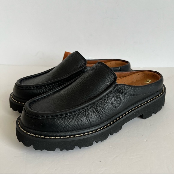 NWT Ariat Women's Rugged West Black Pebbled Leather Slip On Loafer size 6 - Picture 1 of 9